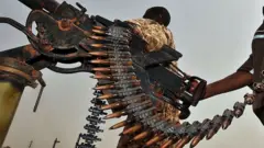 Machine gun