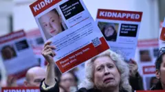 Protesta para pedir la liberación de rehenes de Gaza en Londres