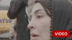 'இடிபாடுகளுக்கு அடியில் என் மகள்' - தெஹ்ரானில் தாயின் வேதனை