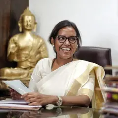 वर्षा गायकवाड 