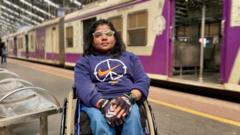 मुंबई अपंगांसाठी किती सोयीचं? समस्या समजून घेण्यासाठी बीबीसी प्रतिनिधीने केला प्रवास - काय आलं समोर?