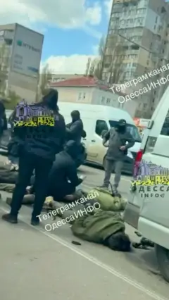 хабарі і мобілізація