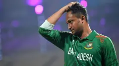 වර්තමානයේ ශ්‍රී ලංකා ක්‍රිකට් ප්‍රේක්ෂකයින්ගේ වැඩි අවධානයක් යොමුවී ඇති ක්‍රීඩකයා වන්නේ බංග්ලාදේශ කණ්ඩායමේ නායක ෂකිබ් අල් හසන්ය. ජාත්‍යන්තර ක්‍රිකට් කවුන්සිලයේ එක්දින සහ විස්සයි 20 තරග ඉසව් හි අංක එකේ තුන් ඉරියව් ක්‍රීඩකයා ලෙස ෂකිබ් අල් හසන් ශ්‍රේණිගත කර සිටියි.