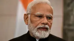 મોદી
