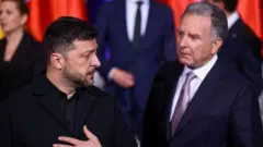 Zelensky y Witkoff.