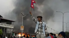 ਕਾਠਮਾਂਡੂ 'ਚ ਰਾਜਸ਼ਾਹੀ ਸਮਰਥਕਾਂ ਨੇ ਇੱਕ ਪ੍ਰਦਰਸ਼ਨ ਕੀਤਾ ਸੀ