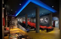 oマイアミビーチで独立した映画または著者映画をプロジェクトします。