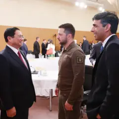 Phạm Minh Chính, Zelensky và Rishi Sunak