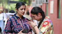సీబీఎస్ఈ ఫలితాలు, భారత్, కోఎంప్ట్ కంపెనీ