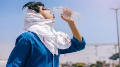 వడగాల్పులు