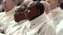 Wenceslas Munyeshyaka yari yarahagaritswe mu nshingano z'ubupadiri na Diyoseze ya Evreux mu 2021