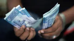 پاکستان، کرنسی