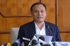 मन्त्री कुलमान घिसिङ