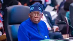 Tinubu yayin halartar taro