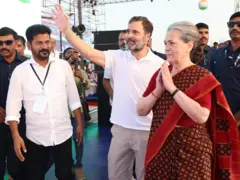 రేవంత్ రెడ్డి, రాహుల్ గాంధీ, సోనియా గాంధీ