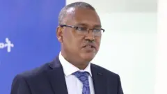 ለገሰ ቱሉ (ዶ/ር) የመንግሥት ከሙኒኬሽን አገልግሎት ሚኒስትር