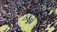 برپاکردن جشن و آتش نوروز در چند شهر کردنشین