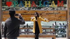 కశ్మీర్, పహల్గాం దాడి, కశ్మీర్, పర్యటక పరిశ్రమ, భారత్ పాకిస్తాన్ యుద్ధం