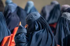 مېرمنې