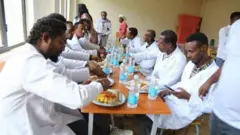 Kana dura barattootaaf malee barsiisotaaf nyaanni dhihaachaa hin turre