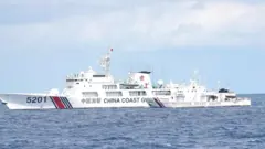 Kapal penjaga laut China di Laut China Selatan