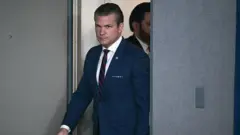 پیت هگست وزیر دفاع آمریکا