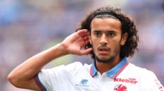 أيوب بوعدي: من أصغر لاعب في ليل إلى أغلى لاعب عربي في تاريخ كرة القدم