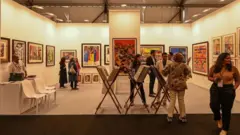 దిల్లీలో జరిగిన ఇండియా ఆర్ట్ ఫెయిర్
