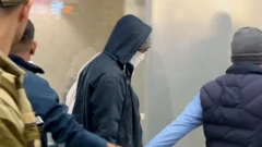 અમેરિકા ડિપોર્ટેશન, ગુજરાતીઓ, અમૃતસર એરપોર્ટ, ડોનાલ્ડ ટ્રમ્પ 