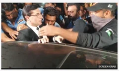 د ګوند عمومي منشي بیرسټر ګوهر د پارلمان ودانۍ مخکې نیول شوی.
