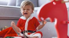 ما هي الخطوات الـ 4 لتجنب نوبات غضب الأطفال في عيد الميلاد؟