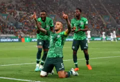 Lee ndị otu bọolu Naịjịra ka ha na-enwe anụlị, Ekong Troost so na ha