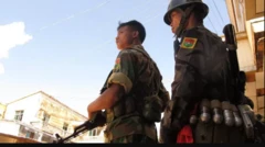 လိုင်ဇာမြို့ထဲ ကင်းလှည့်နေတဲ့ ကေအိုင်အေစစ်သားများ တွေ့ရစဉ်  (ပုံ အဟောင်း)