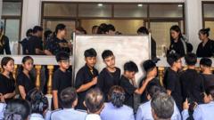 Pelaku penembakan di sekolah Thailand belajar gunakan senjata dari media sosial