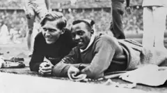 ኦዌንስ (የማን) ኣብ መጀመርታ ኣብ መጻረዪ ውድድር ሎንግ ጉያኡ ከስተኻኽል ከምዝሓገዞ ይገልጽ