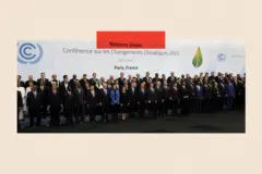 Líderes mundiales posan para una foto en grupo durante COP21, la Conferencia sobre el Cambio Climátioc de la ONU