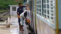 ரயில்