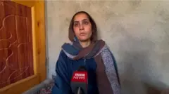 காஷ்மீரில் இடிக்கப்படும் வீடுகள்