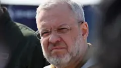 Герман Галущенко крупним планом 