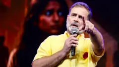 ராகுல் காந்தி, மனுஸ்மிருதி, பெண்கள்