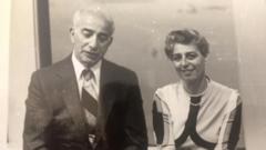 Sylvia Bloom: Patronlarının yatırımlarını kopyalayıp sessizce milyoner olan sekreter 