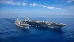 አሜሪካ ሁለት የጦር ጄት ተሸካሚ መርከቦችን አስጠግታለች