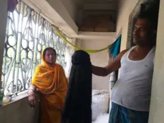 কুলাইয়ের বাসিন্দা মালেকা বেগম ও তার স্বামী এব্রাহিম মল্লিক।