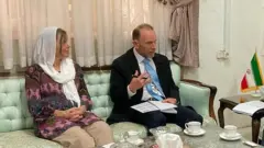 ایان مک کانویل، سفیر استرالیا در تهران همراه با همسرش