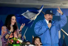 Daniel Ortega iyo xaaskiisa