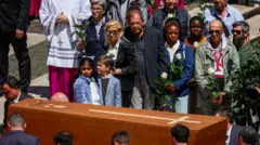 A chegada do caixão de Francisco à Basílica de Santa Maria Maior