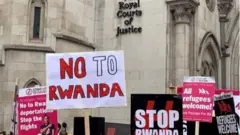Pipo protest against UK deportation of asylum seekers go Rwanda