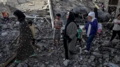 د اکتوبر د اوومې نېټې د بریدونو په غبرګون کې د اسرائیلو پوځ د غزې ډېری ودانۍ ویجاړې کړې.