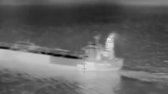 Чорно-білий скріншот з танкером у прицілі