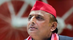 अखिलेश यादव